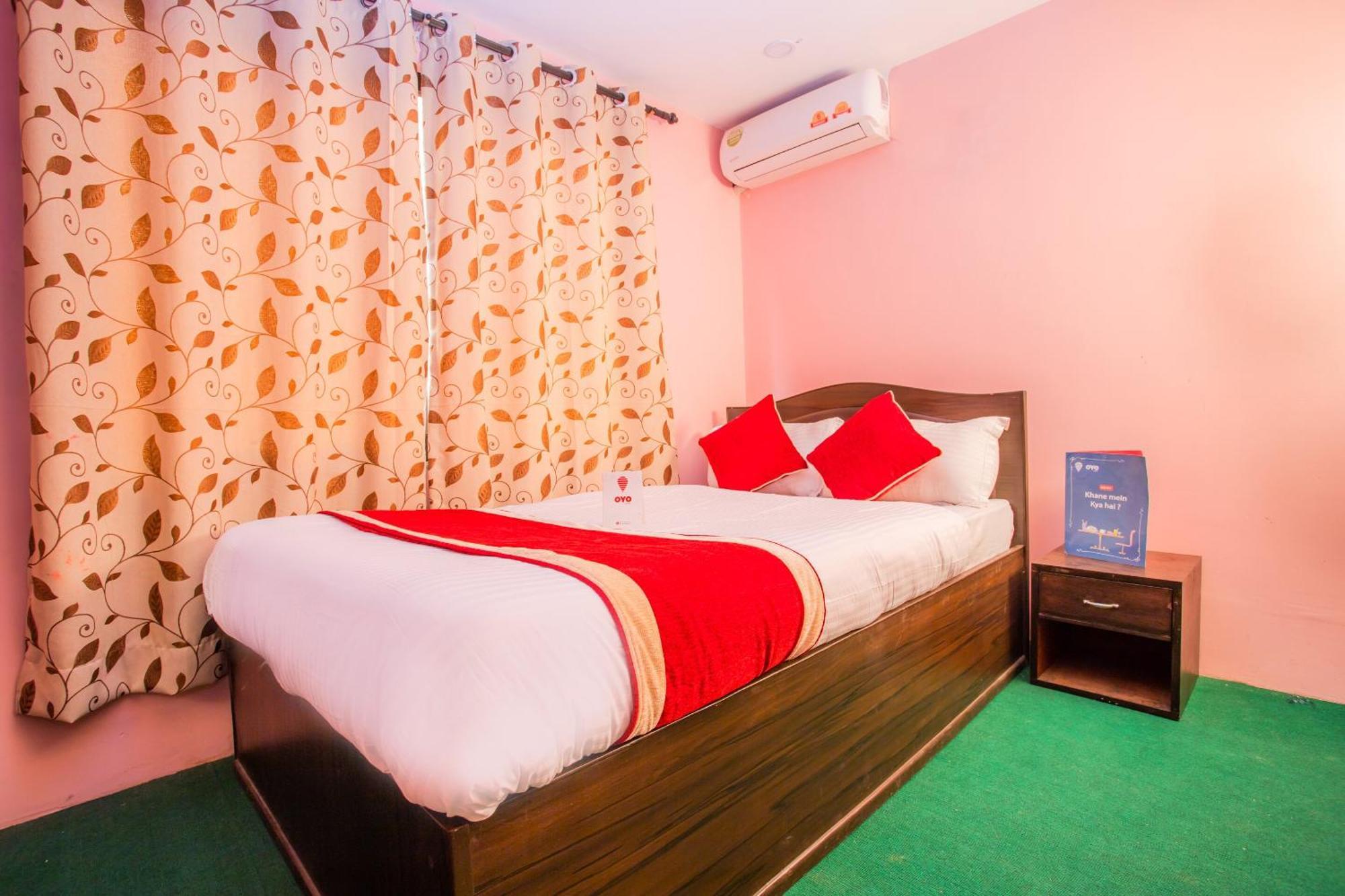Oyo 137 Hotel Pranisha Inn Pashupatināth Kültér fotó