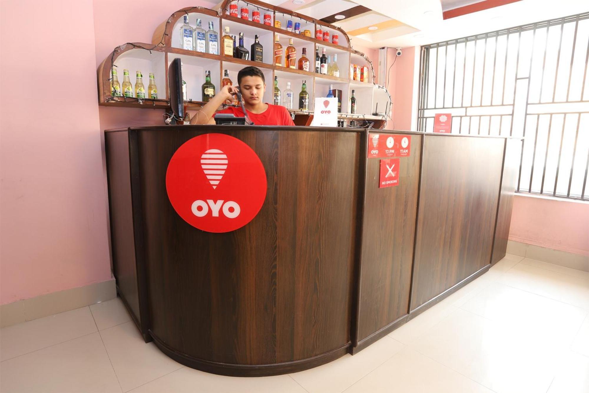 Oyo 137 Hotel Pranisha Inn Pashupatināth Kültér fotó