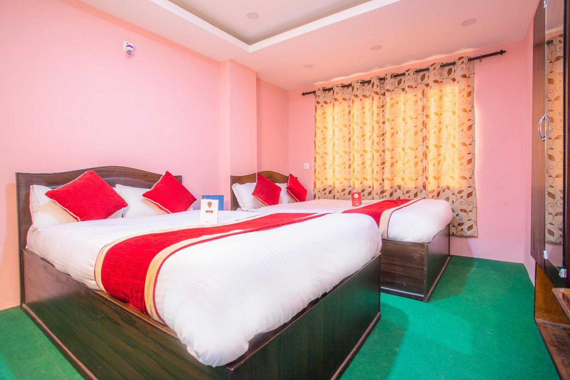 Oyo 137 Hotel Pranisha Inn Pashupatināth Kültér fotó