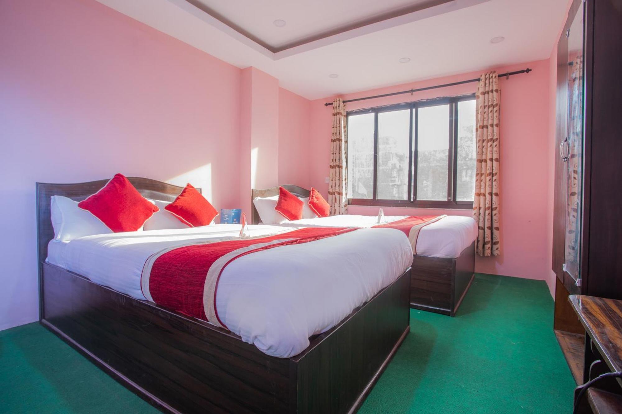 Oyo 137 Hotel Pranisha Inn Pashupatināth Kültér fotó